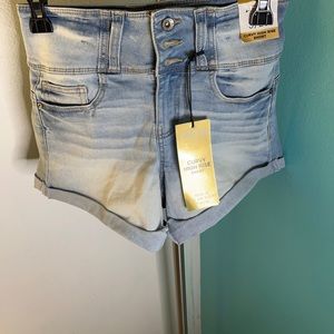 Curvy High rise, denim shorts, size 3